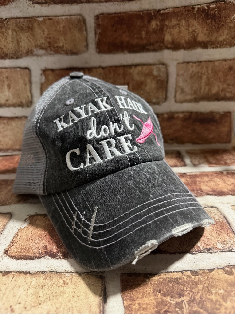 Katydid Gray and Pink 'Kayak Hair Don't Care' Kids Mesh Cap